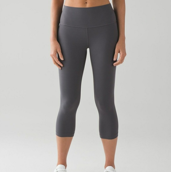 lululemon athletica Pants - Lululemon Dark Carbon Align Crop size 4